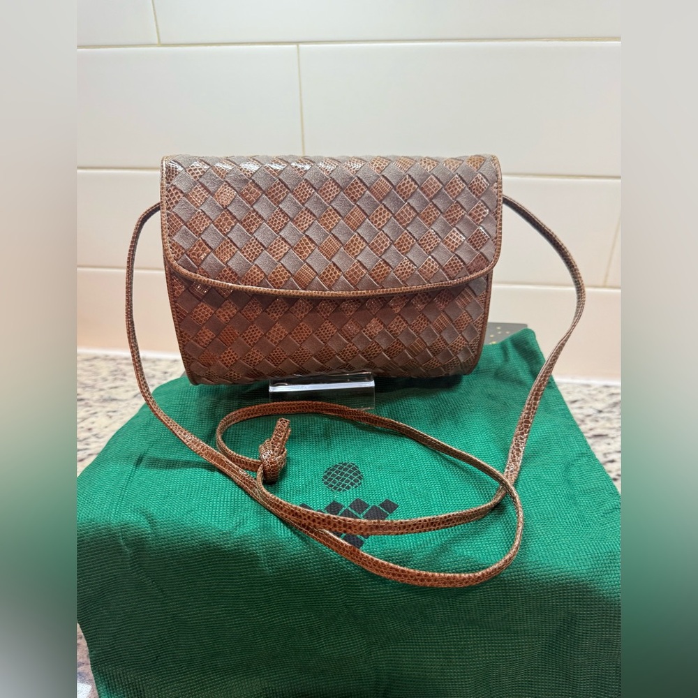 ✨Authentic ✨ Vintage bottega Venetta